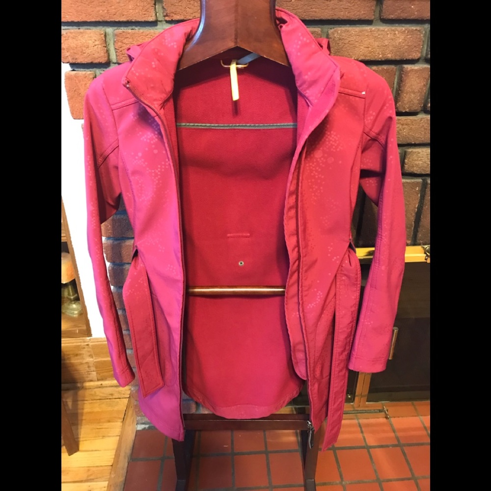 Lole spring isolated jacket size S